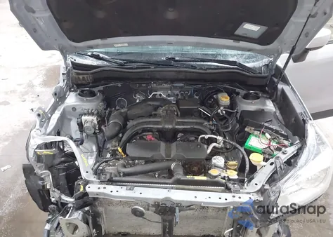 2017 Subaru Forester 2.5I Premium z USA, uszkodzony, nr VIN JF2SJAEC7HH447163